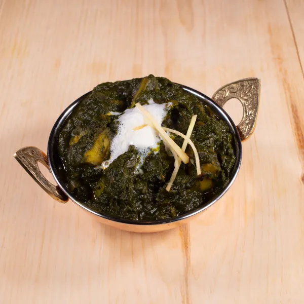 Saag Aloo — Everest Masala Indian Cuisine Montréal